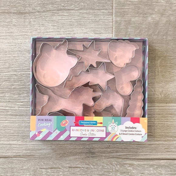 Set of 10 Unicorn Theme Cookie Cutters! - Picture 1 of 2